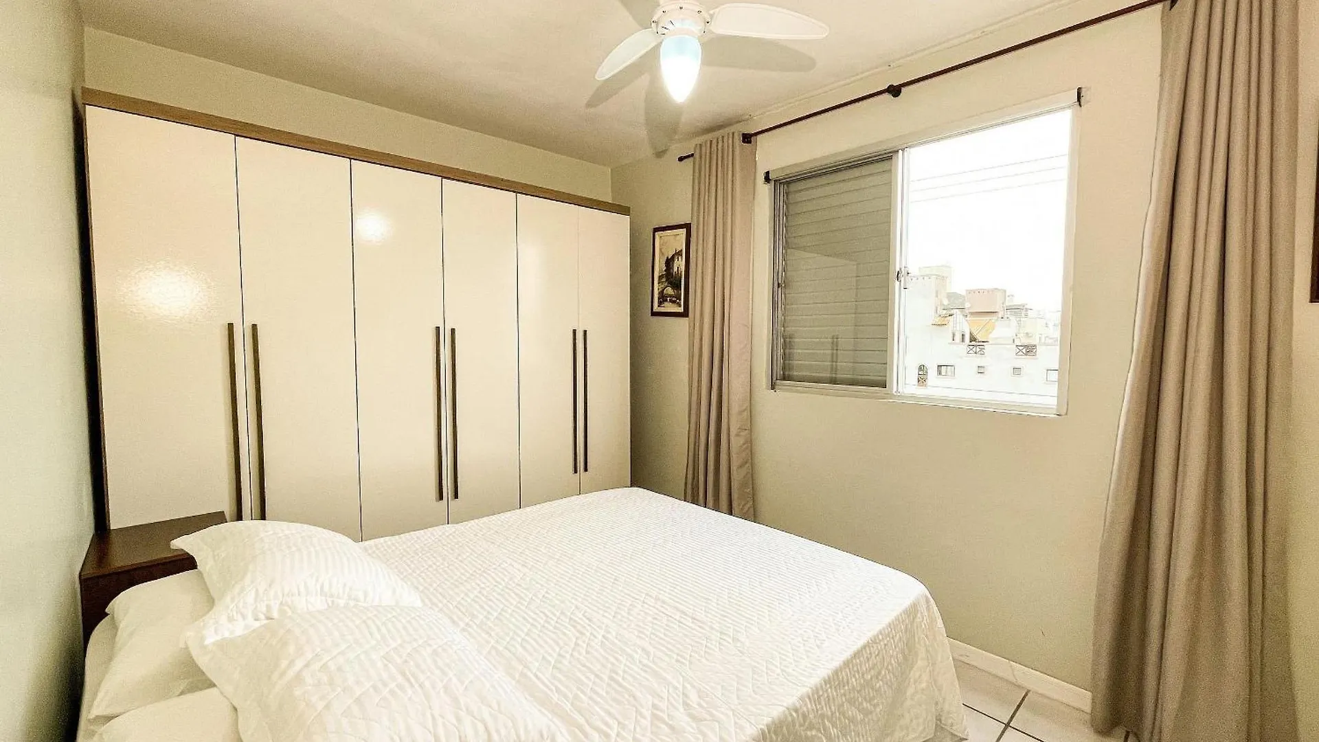 Belissimo Apto A 250M Da Praia De Canas #Cva21 Florianopolis Apartment